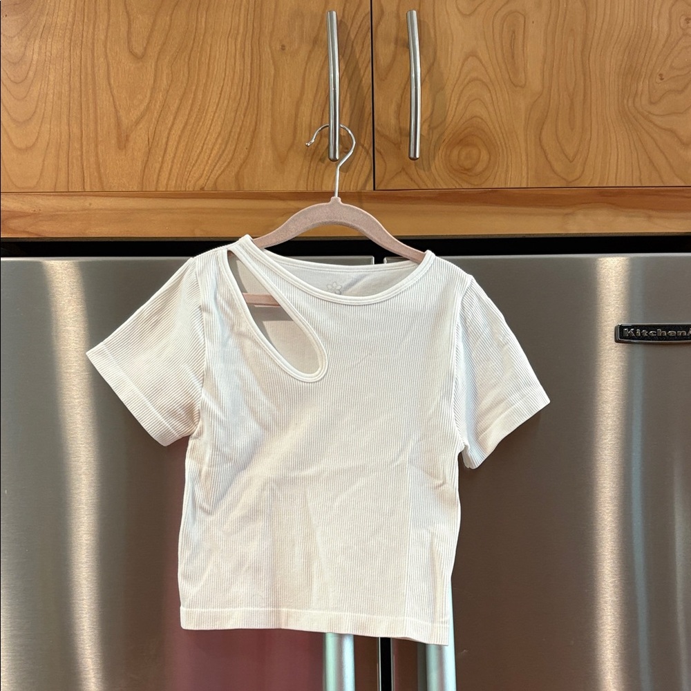 White Crop Top S/M